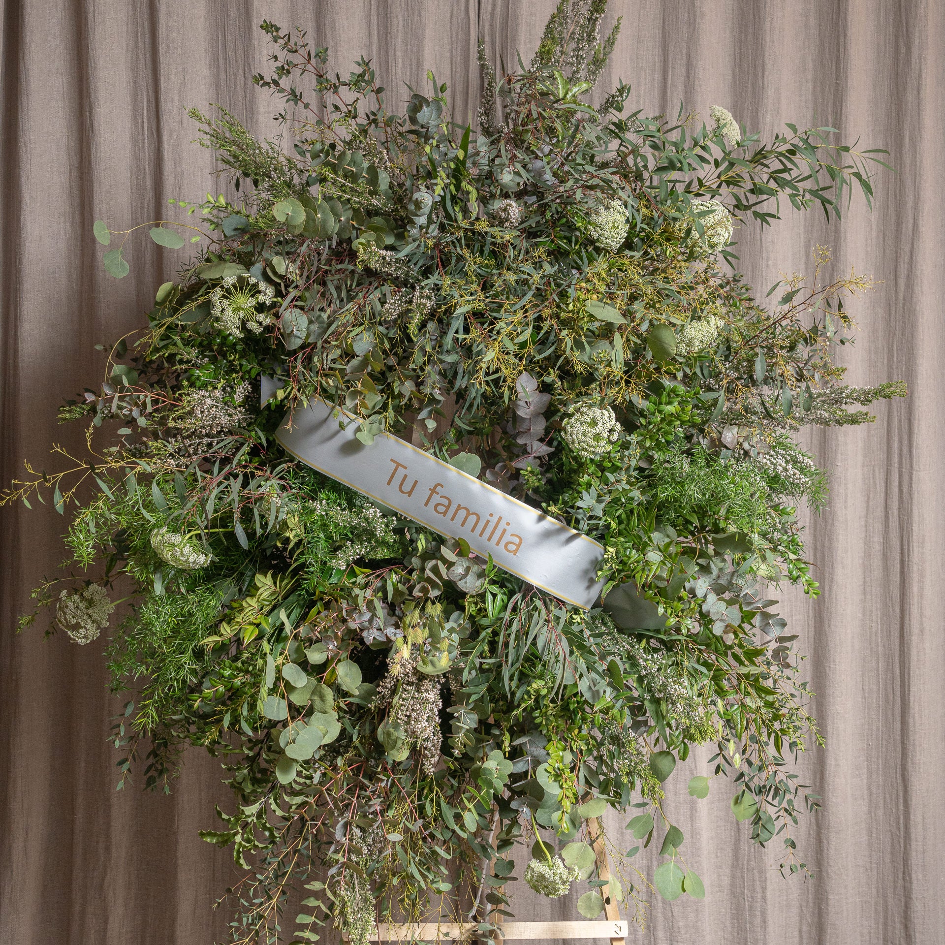 Corona con Verdes de Temporada