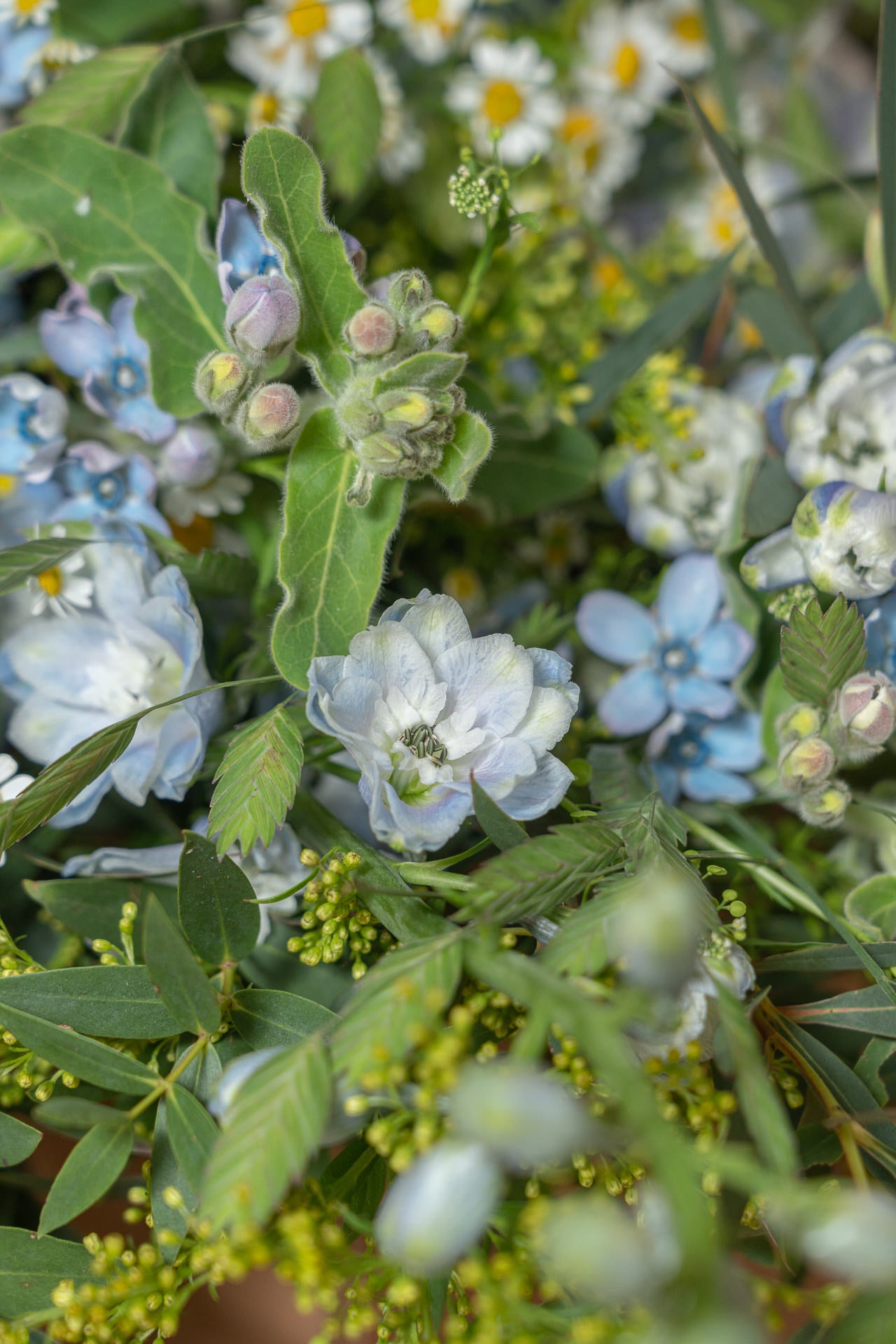 Ramo a una cara con Flores de Temporada 4