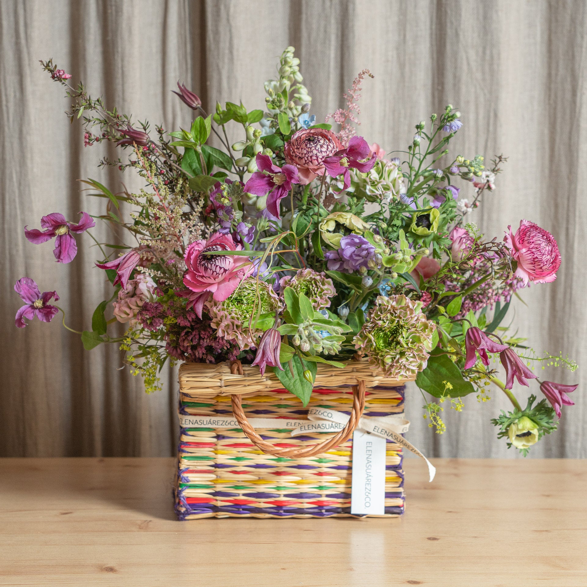 Bolsos Portugueses con Flores de Temporada 6