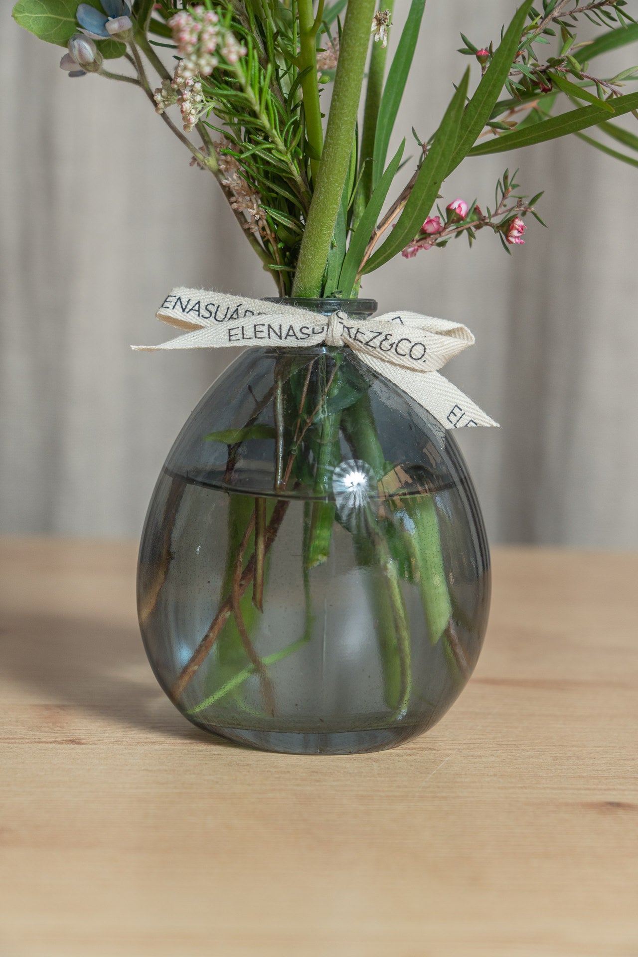 Juego de 3 violeteros con flores 4