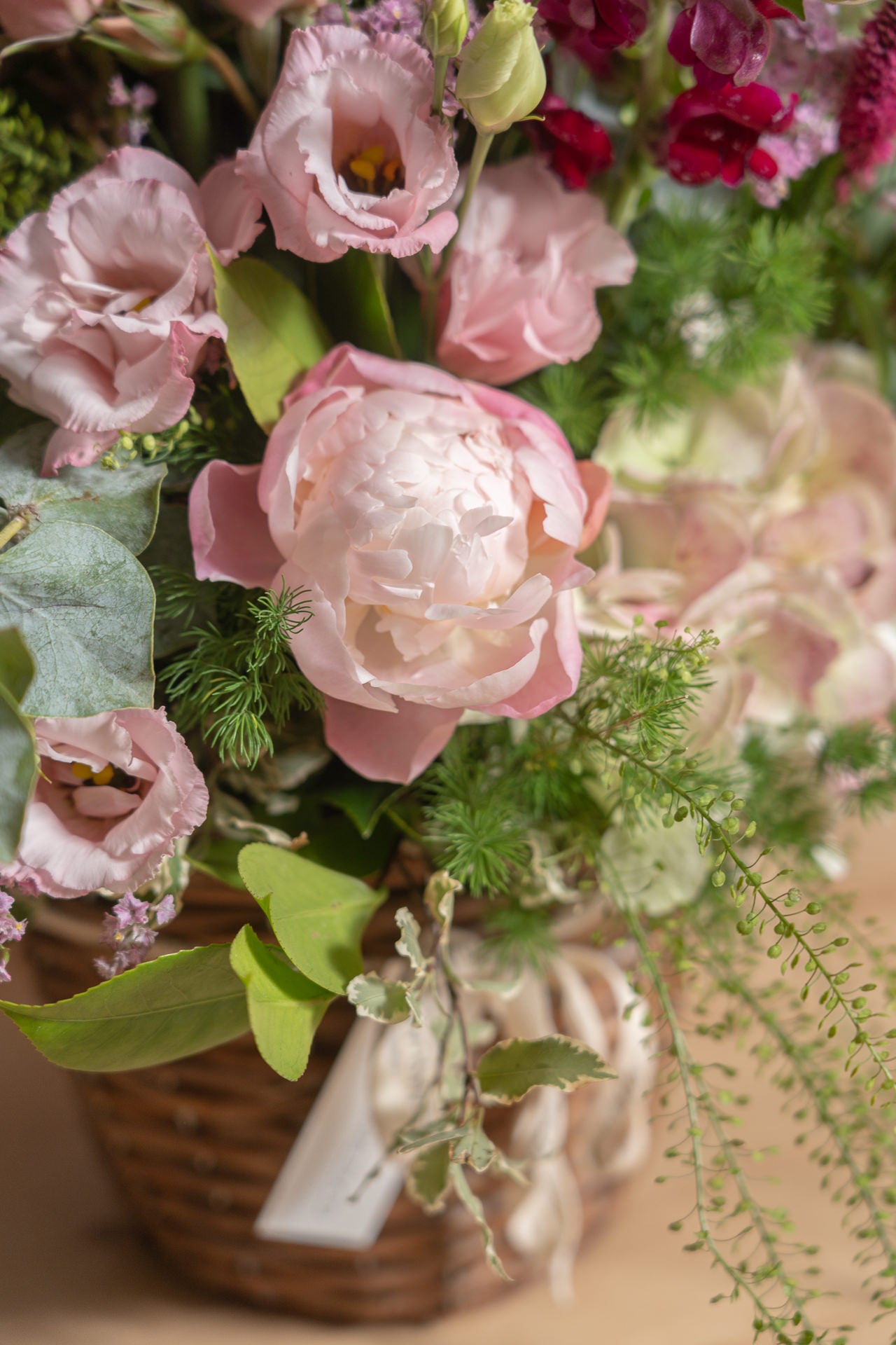 Cesto de Mimbre Flores Frescas 6