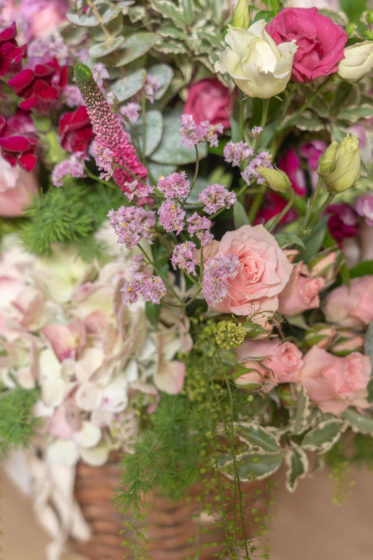 Cesto de Mimbre Flores Frescas 7