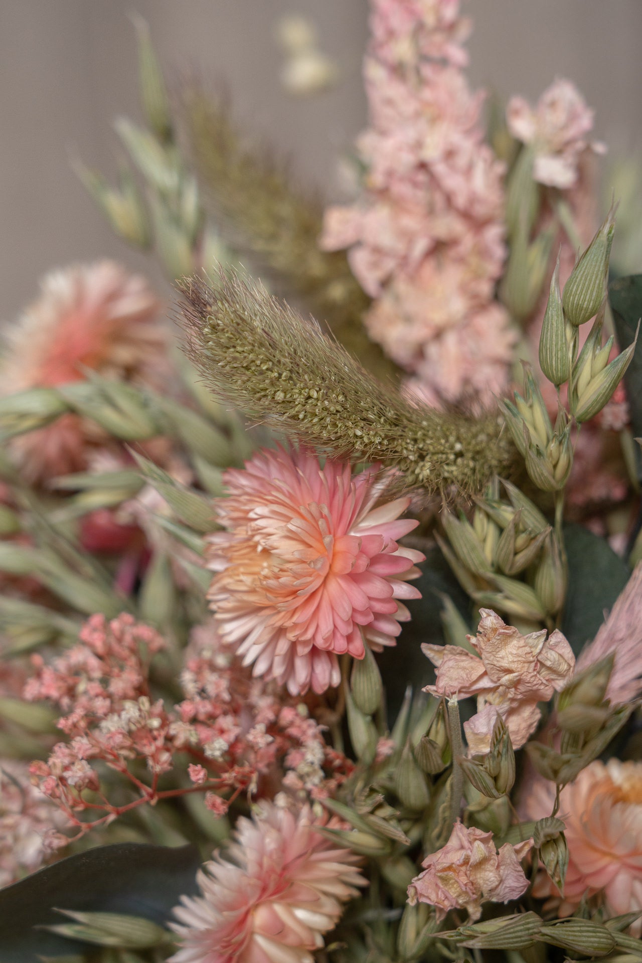 Cuenco Cerámico con Flores Preservadas 4