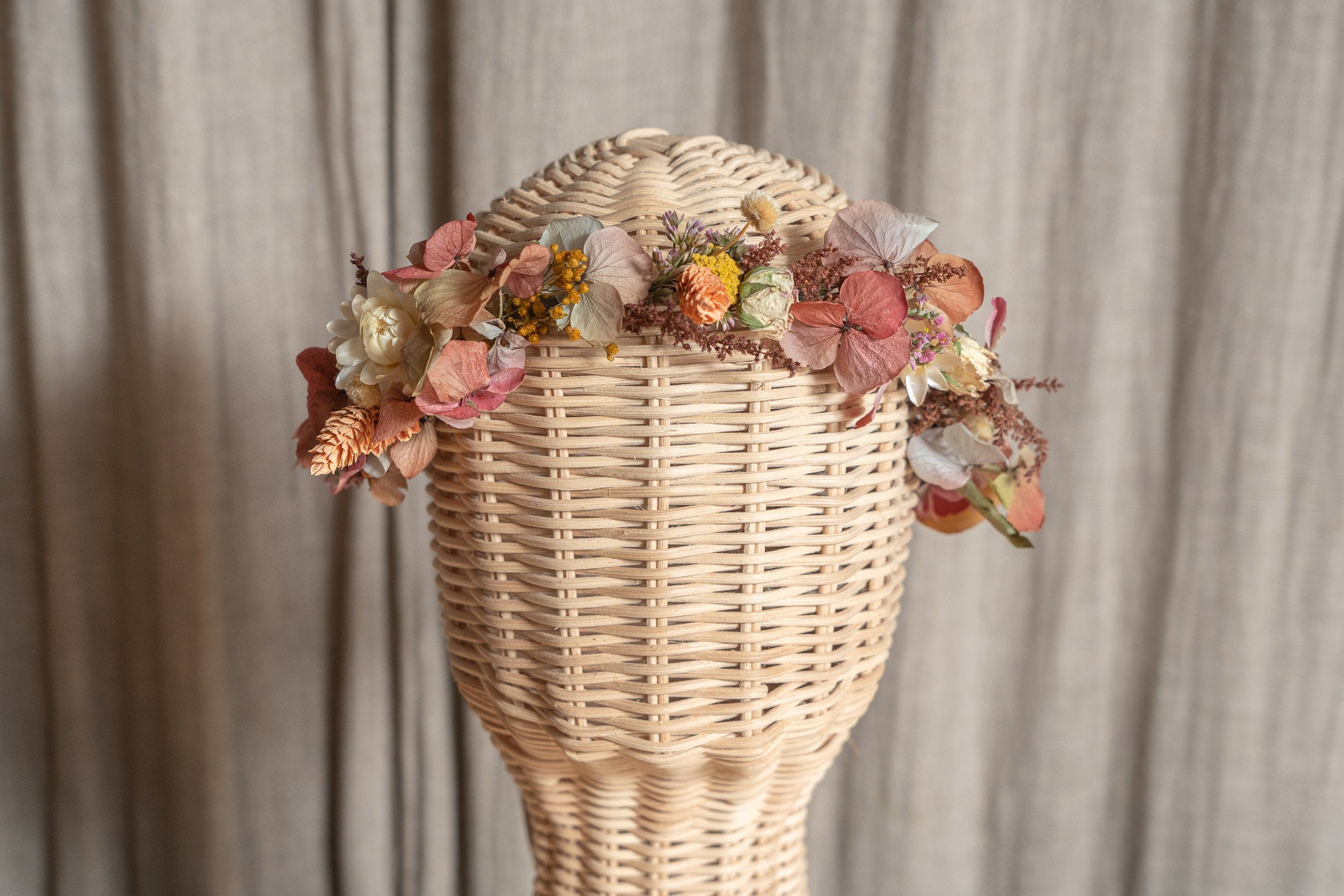 Coronita flores salmón preservadas 6