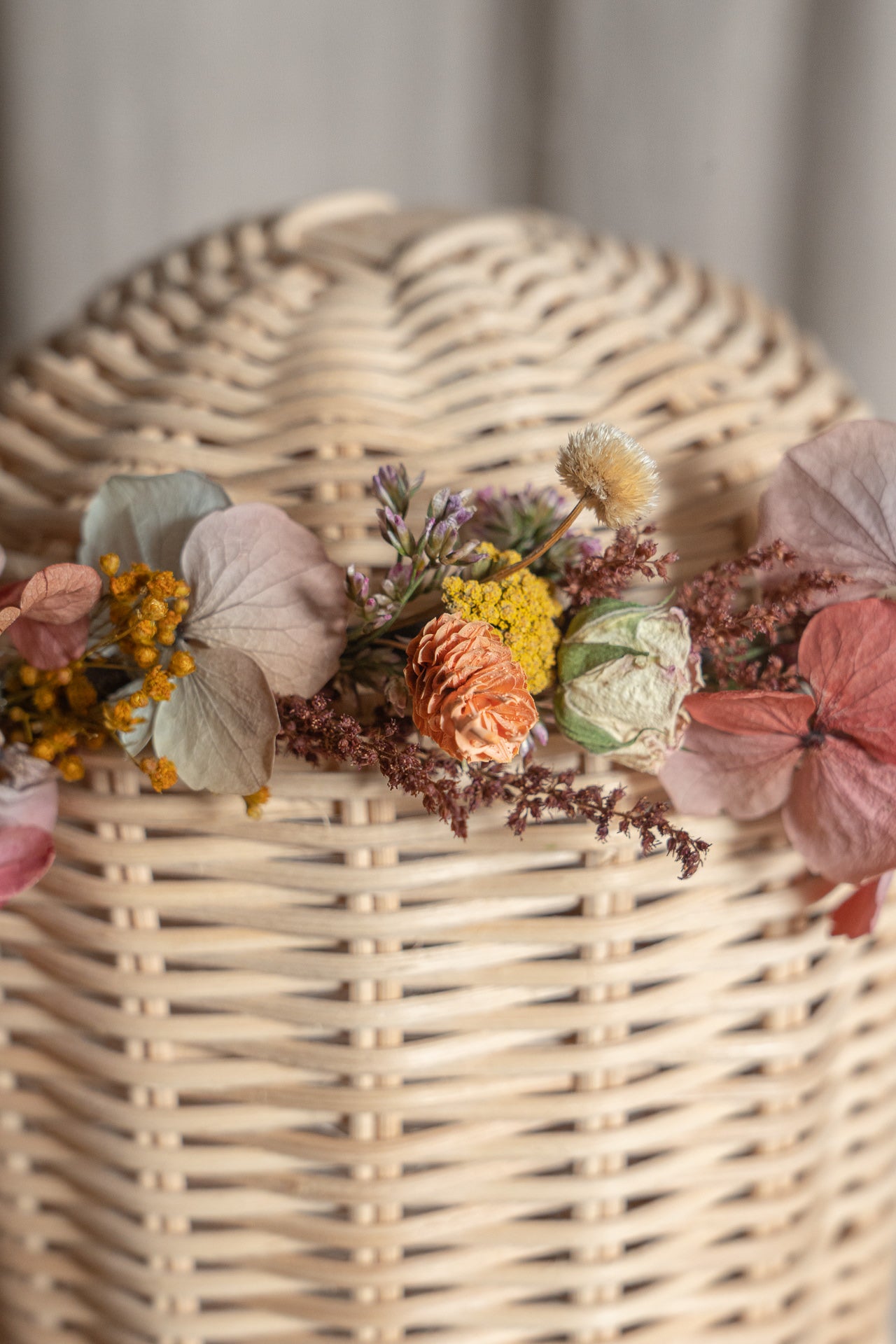 Coronita flores salmón preservadas 5