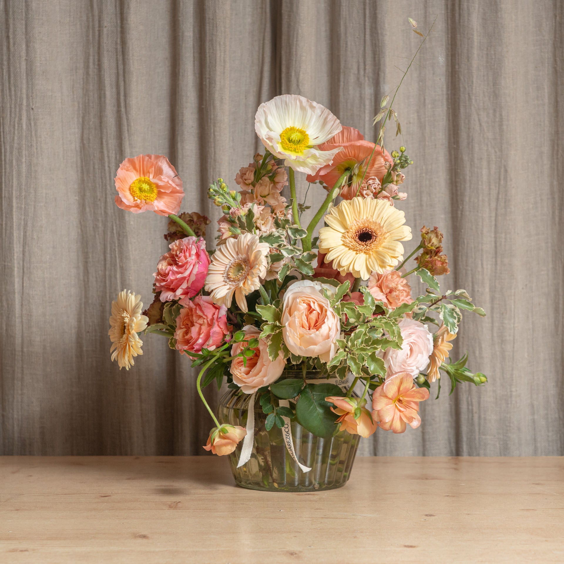 Jarrón de Vidrio Ambar Especial Día de la Madre