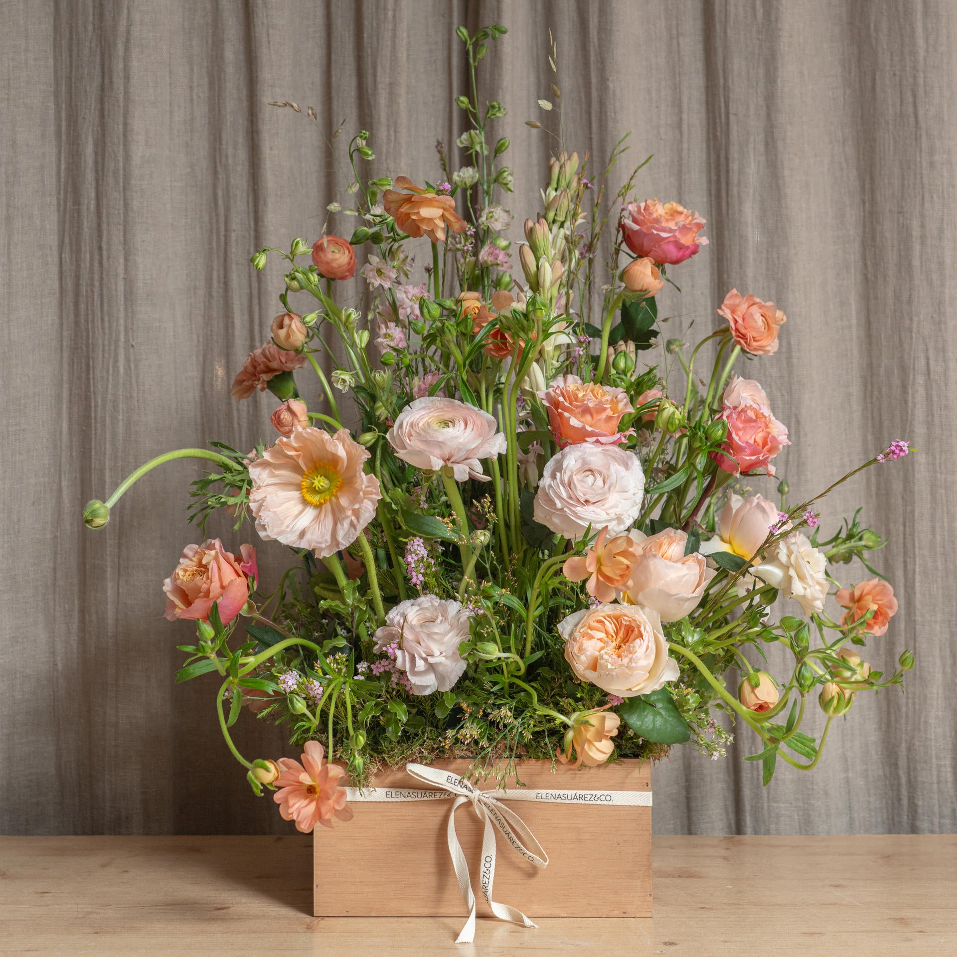 Caja de Madera con Flores Especial Día de la Madre