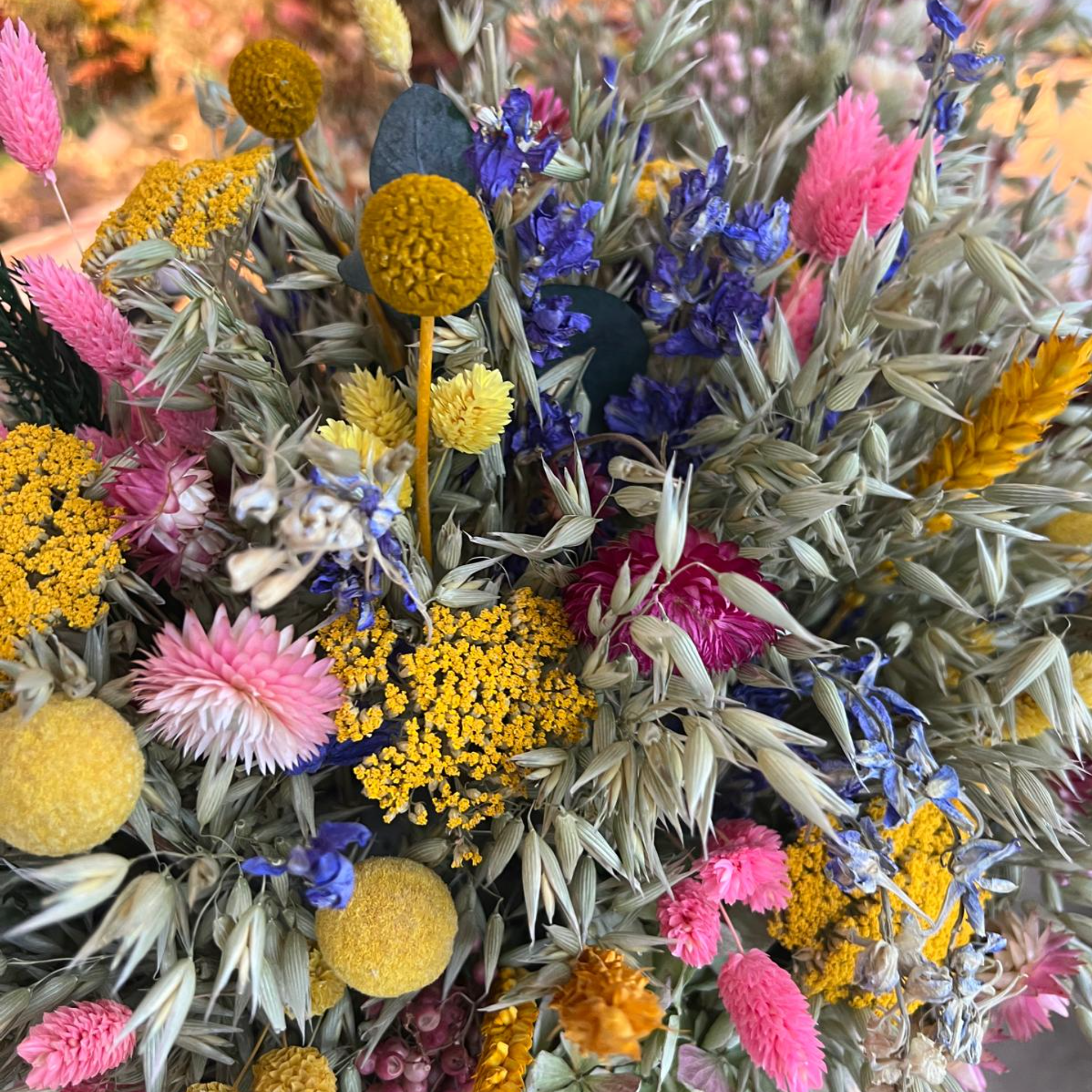 Jarrón Cerámico Ovalado con Flores Preservadas 10